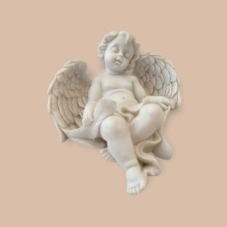 Engel im Flügel liegend, Kopf nach rechts_1477